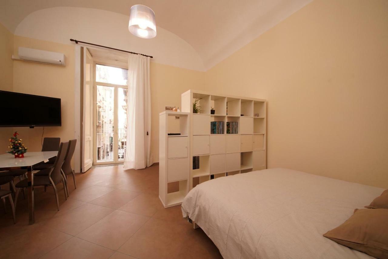 Mele@spaccanapoli Apartment *